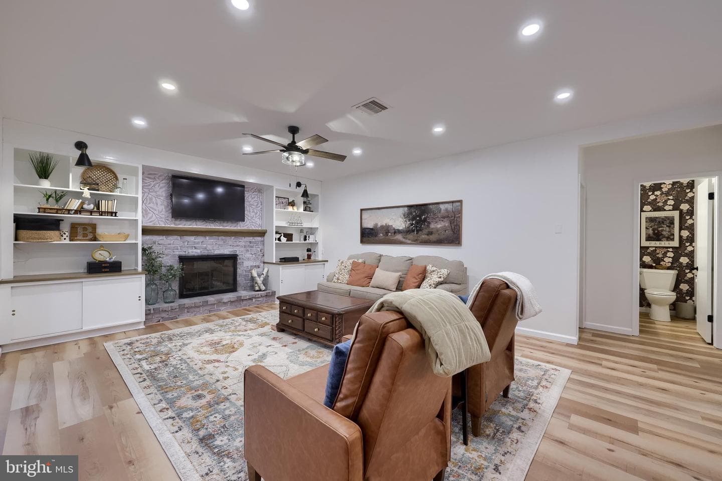 701 Colony Drive photo 21