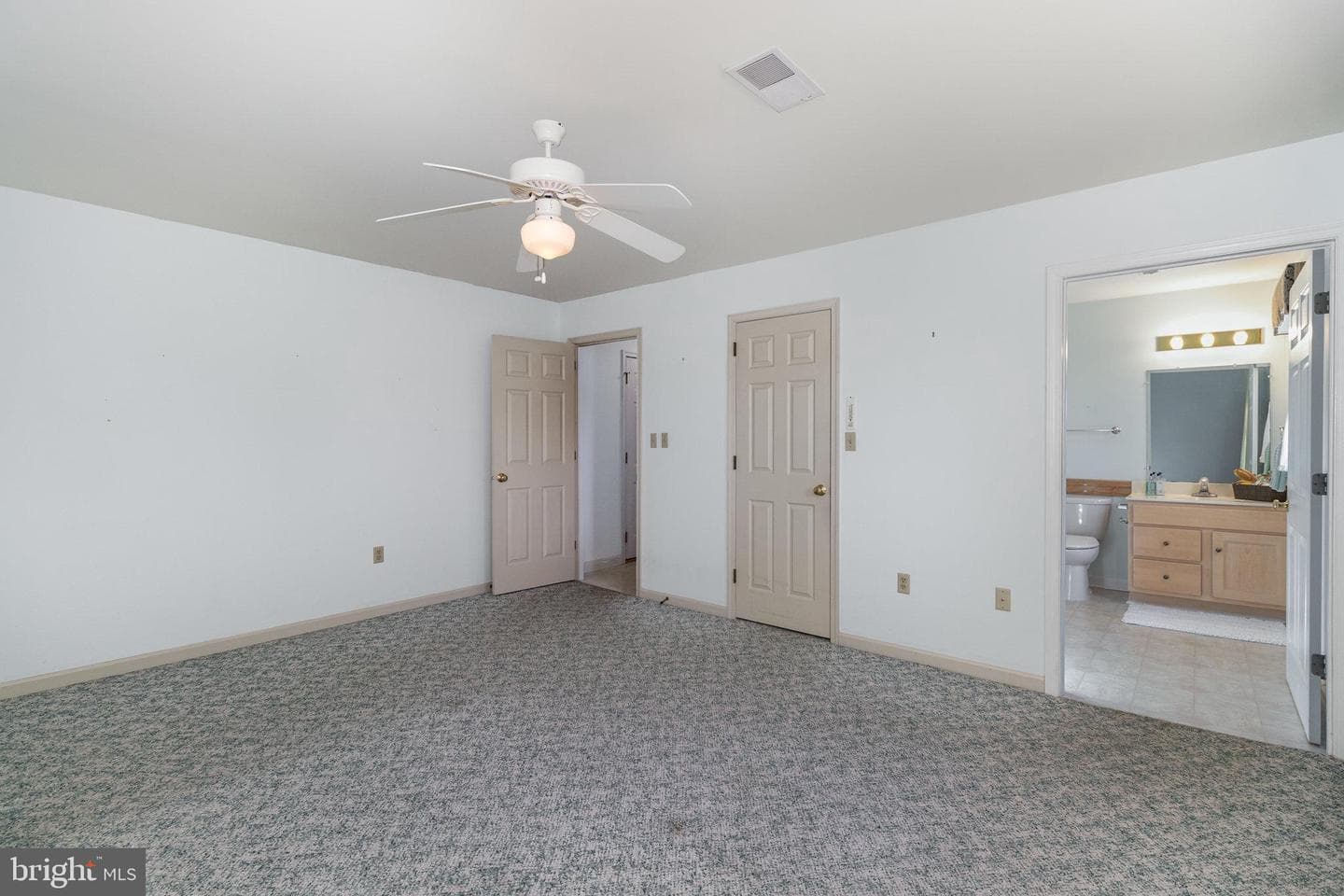 15 Lakeview Drive photo 23
