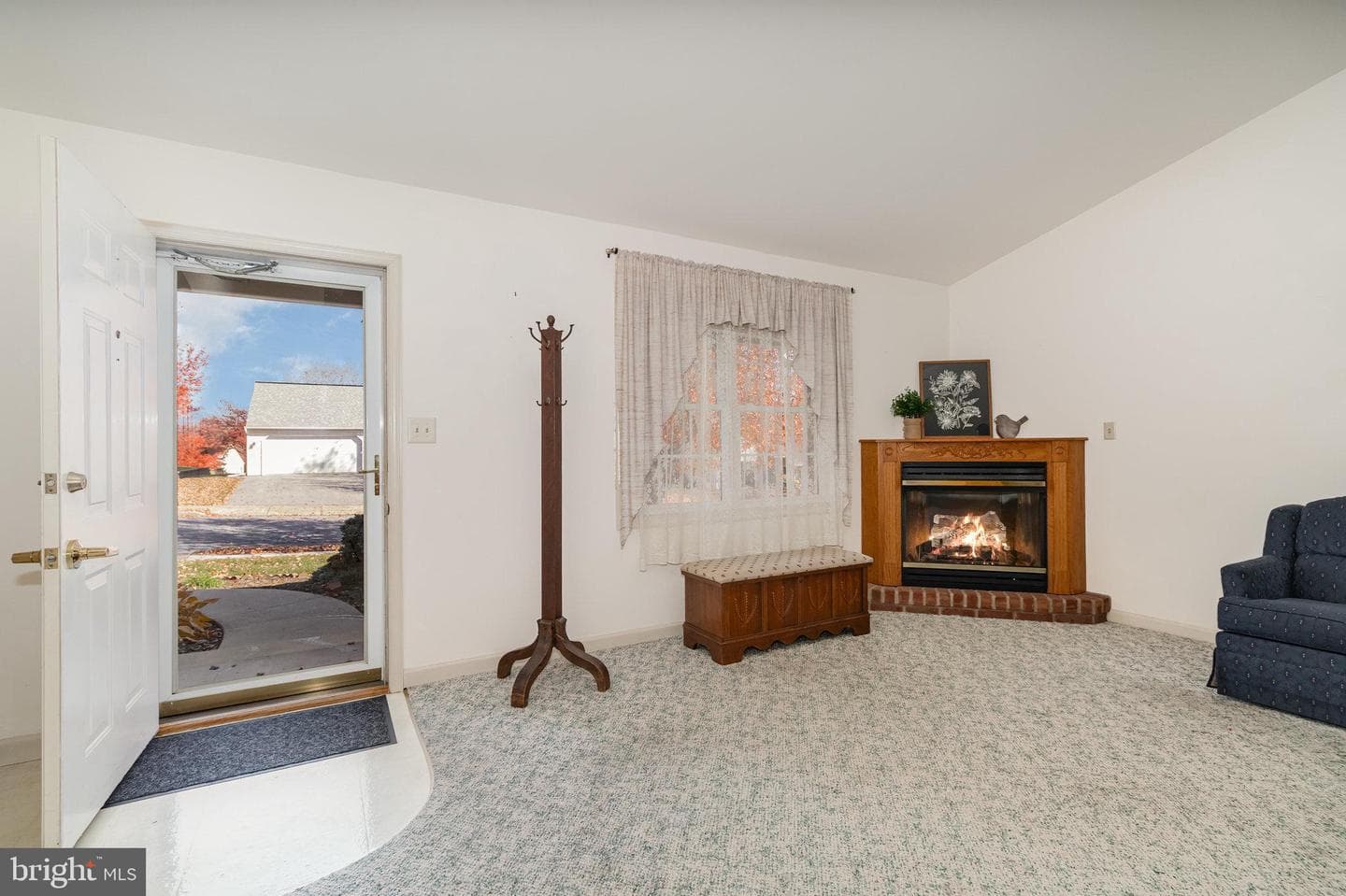 15 Lakeview Drive photo 6