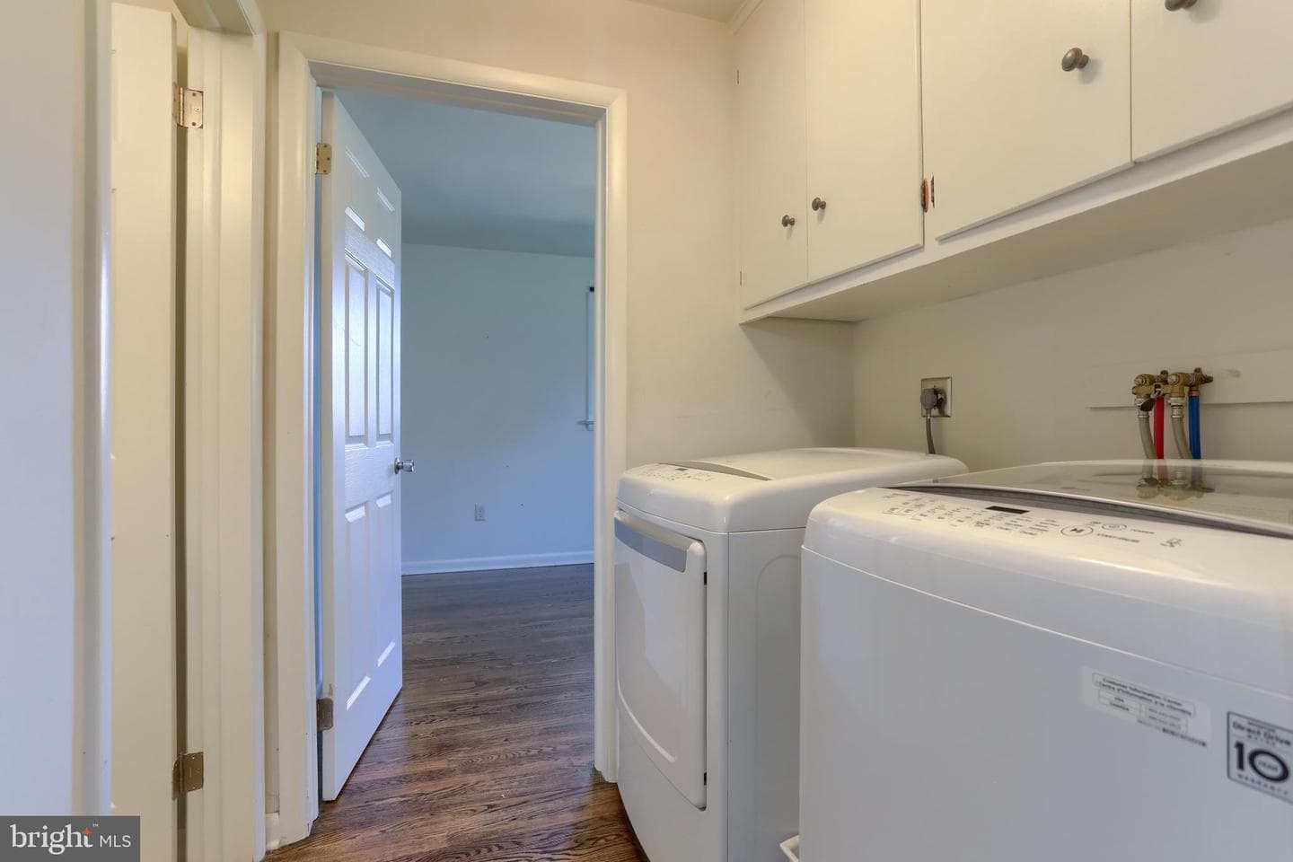 508 Noble Street photo 18