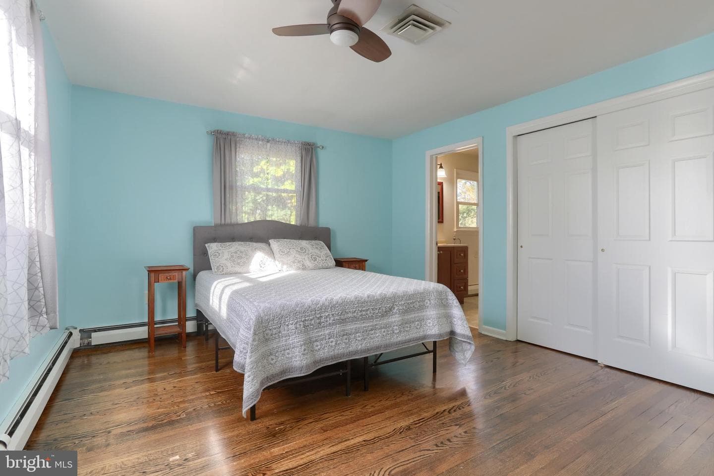 508 Noble Street photo 22