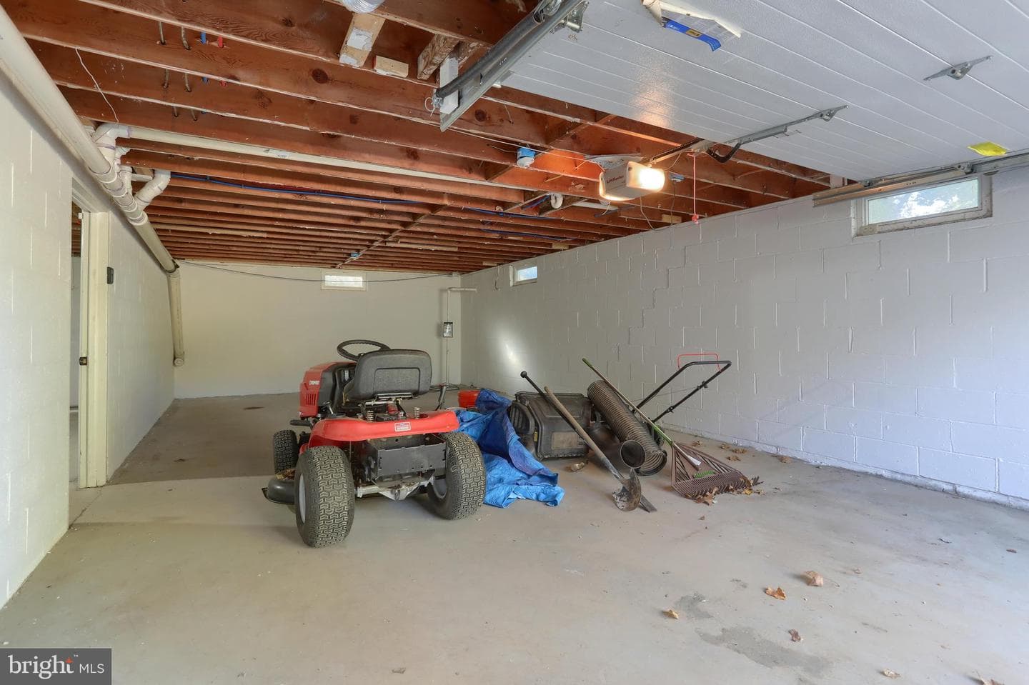 508 Noble Street photo 28