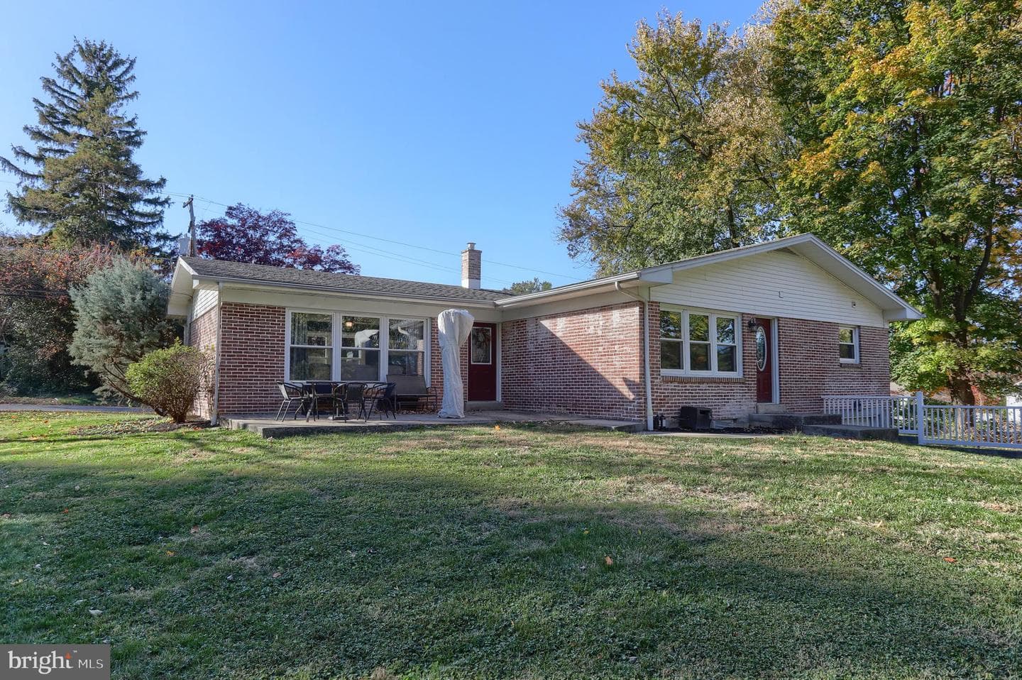 508 Noble Street photo 31