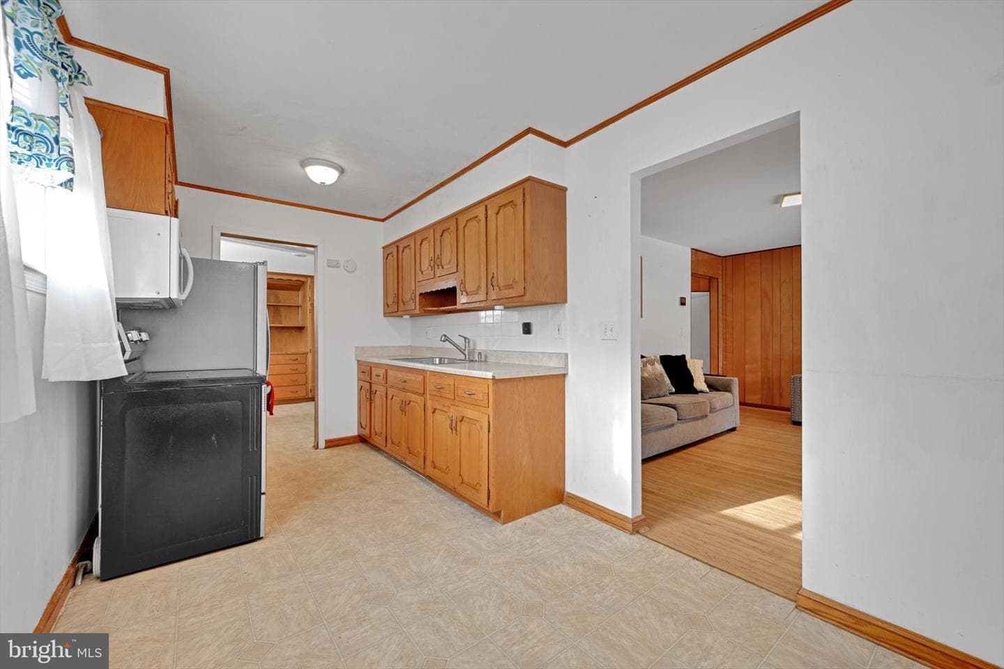 539 S 5th Avenue photo 13