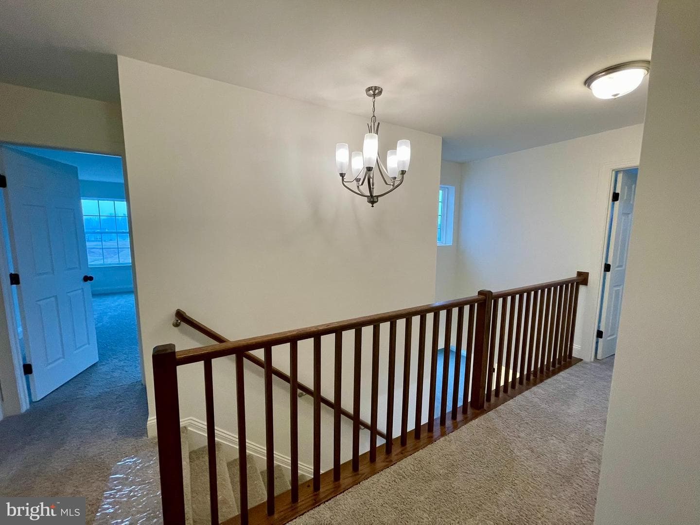 305 Jasmine Drive photo 28