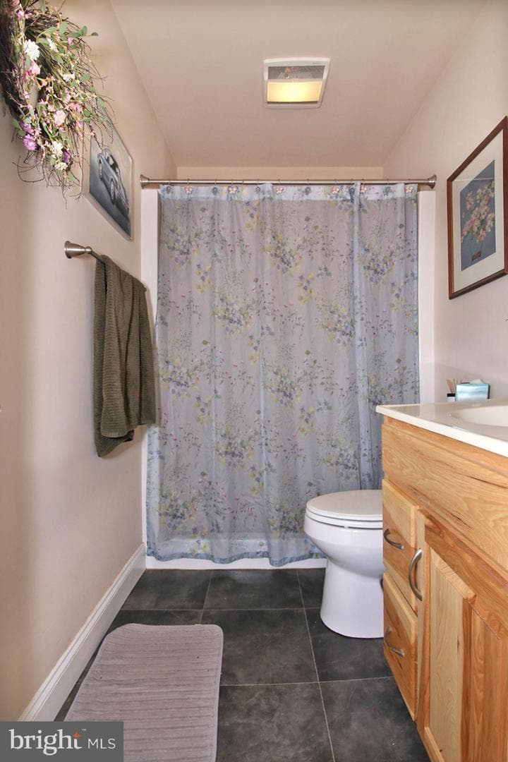 1122 Alden Way photo 18