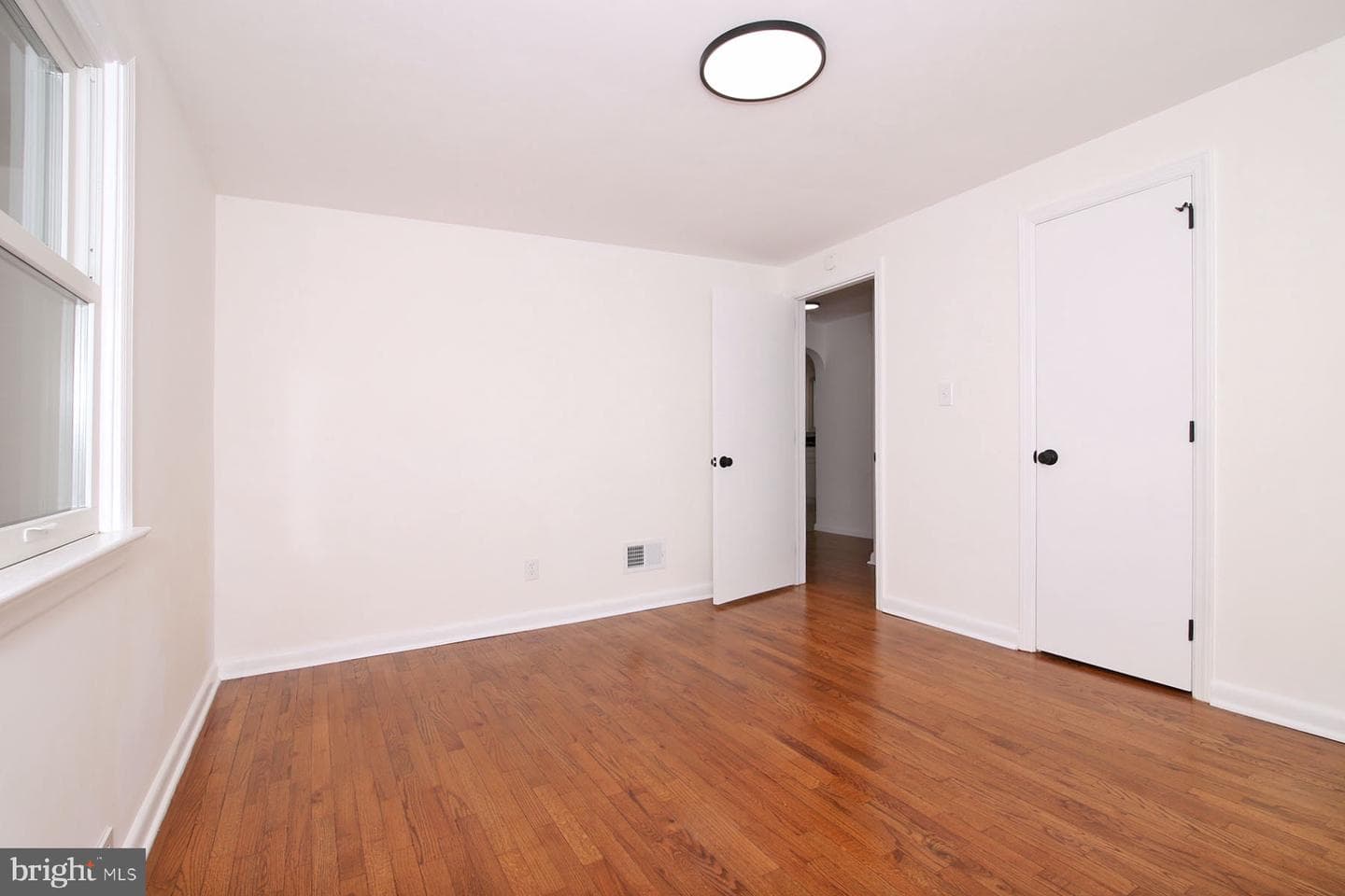 1011 State Drive photo 20