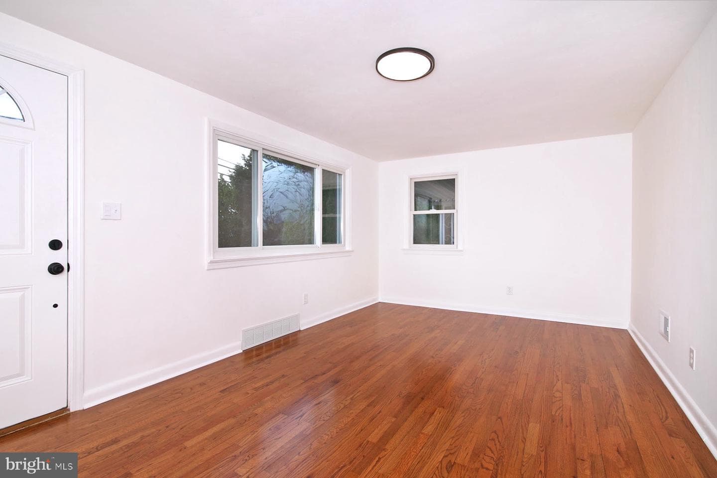 1011 State Drive photo 25