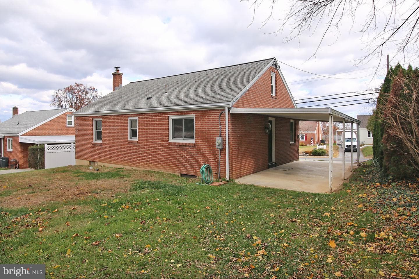 1011 State Drive photo 8