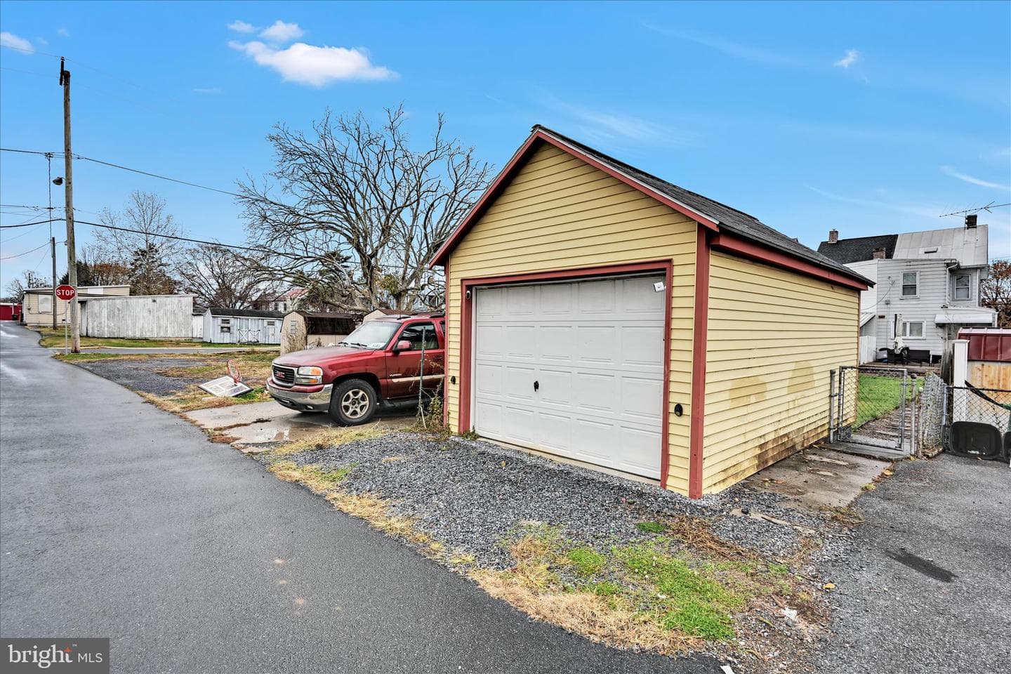 1730 Center Street photo 55