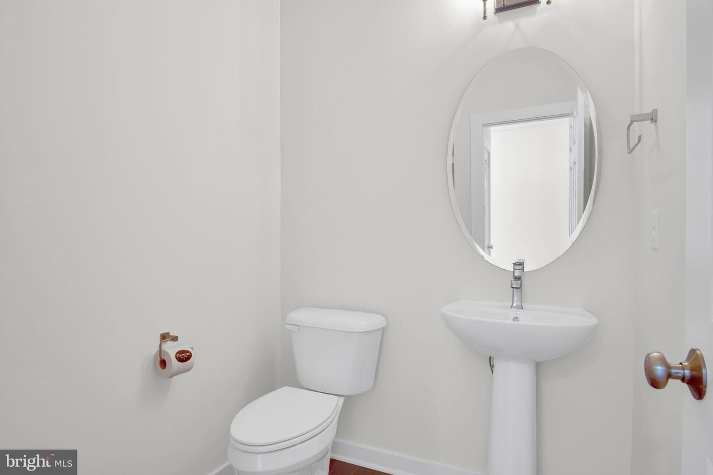 134 Alexandria Drive photo 12
