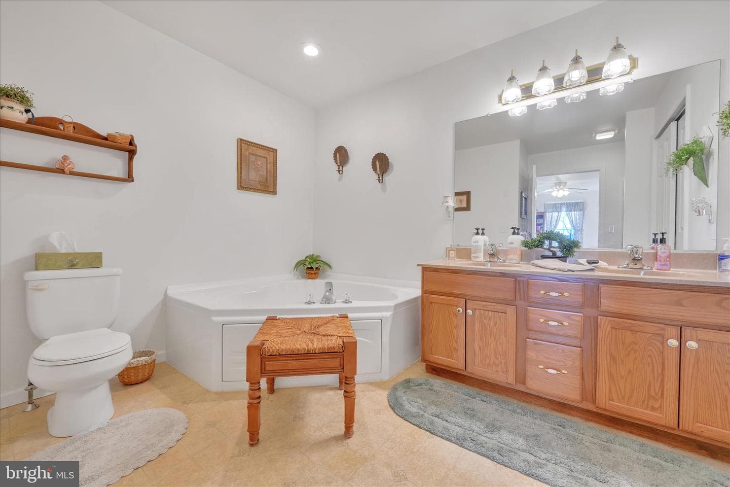1592 Berry Drive photo 20
