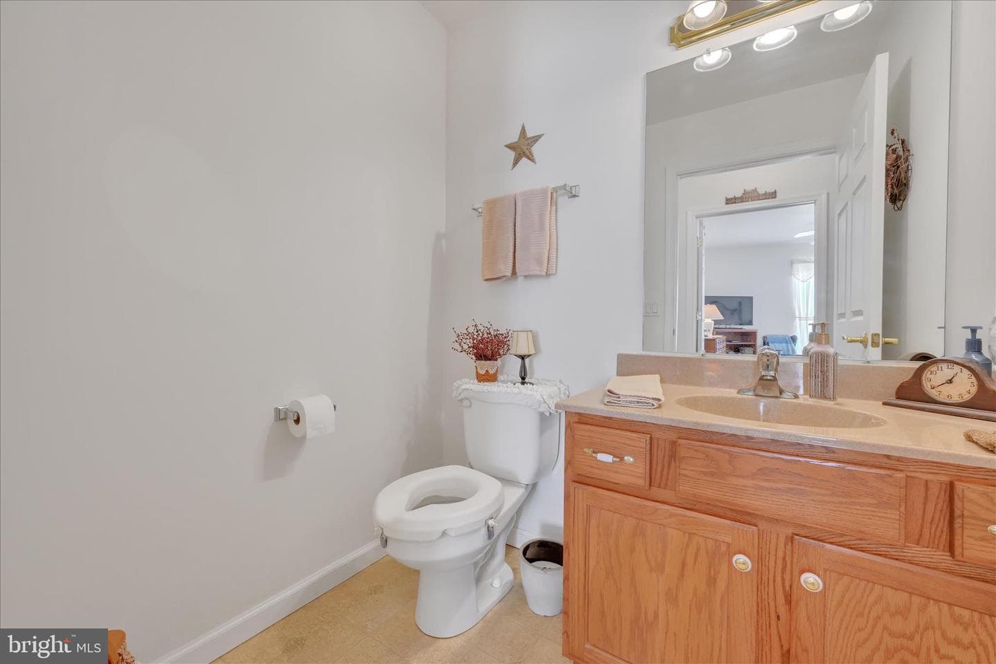 1592 Berry Drive photo 22