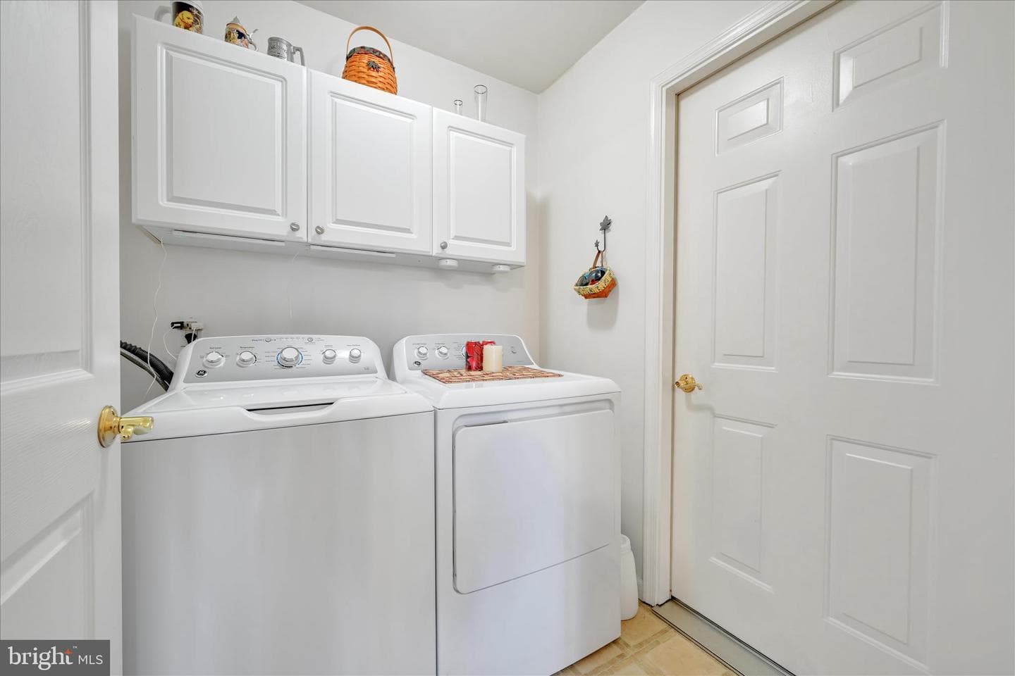 1592 Berry Drive photo 23