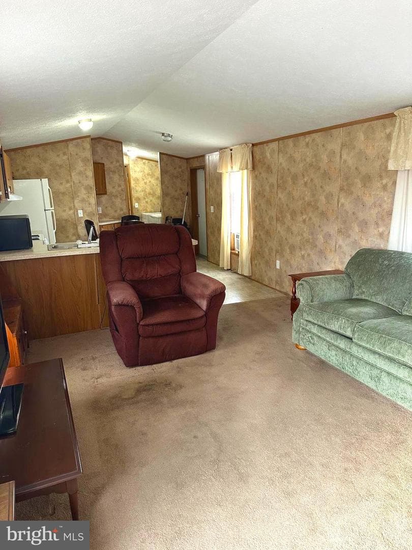 472 S Lancaster Street ##8 photo 3