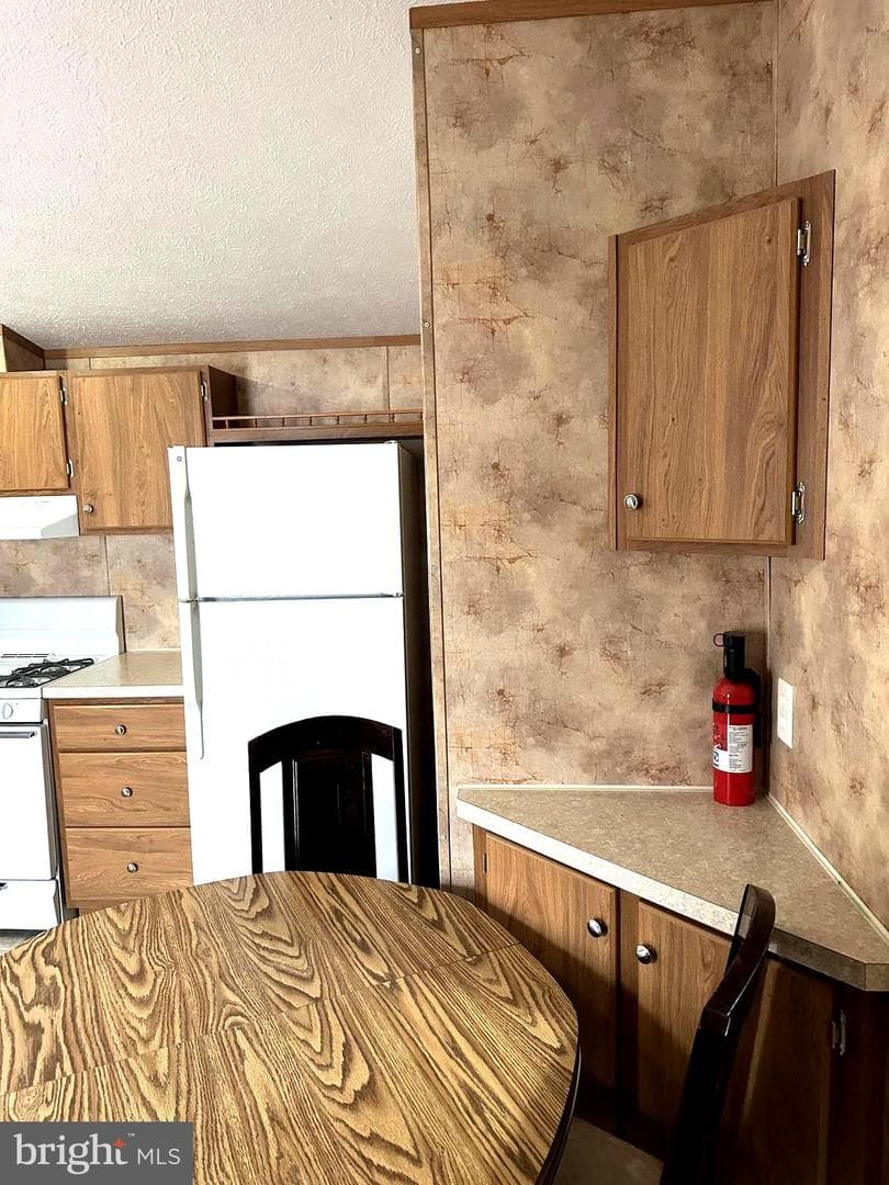 472 S Lancaster Street ##8 photo 6