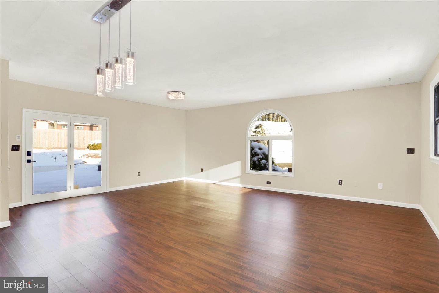 965 N College Street photo 30