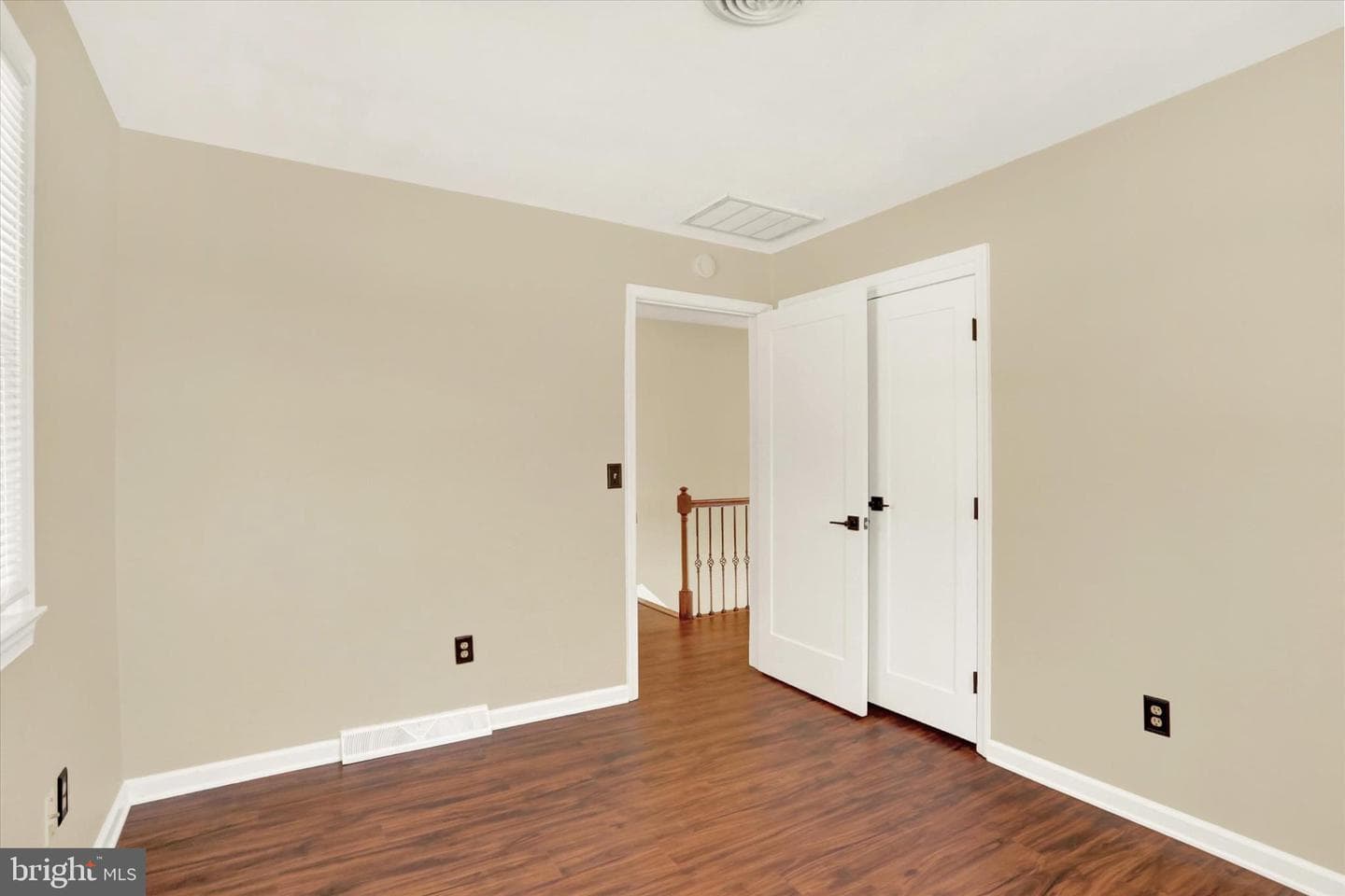 965 N College Street photo 40