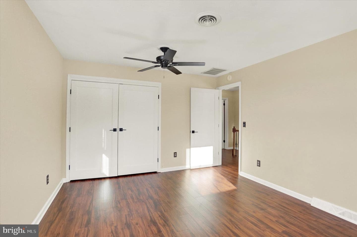 965 N College Street photo 42