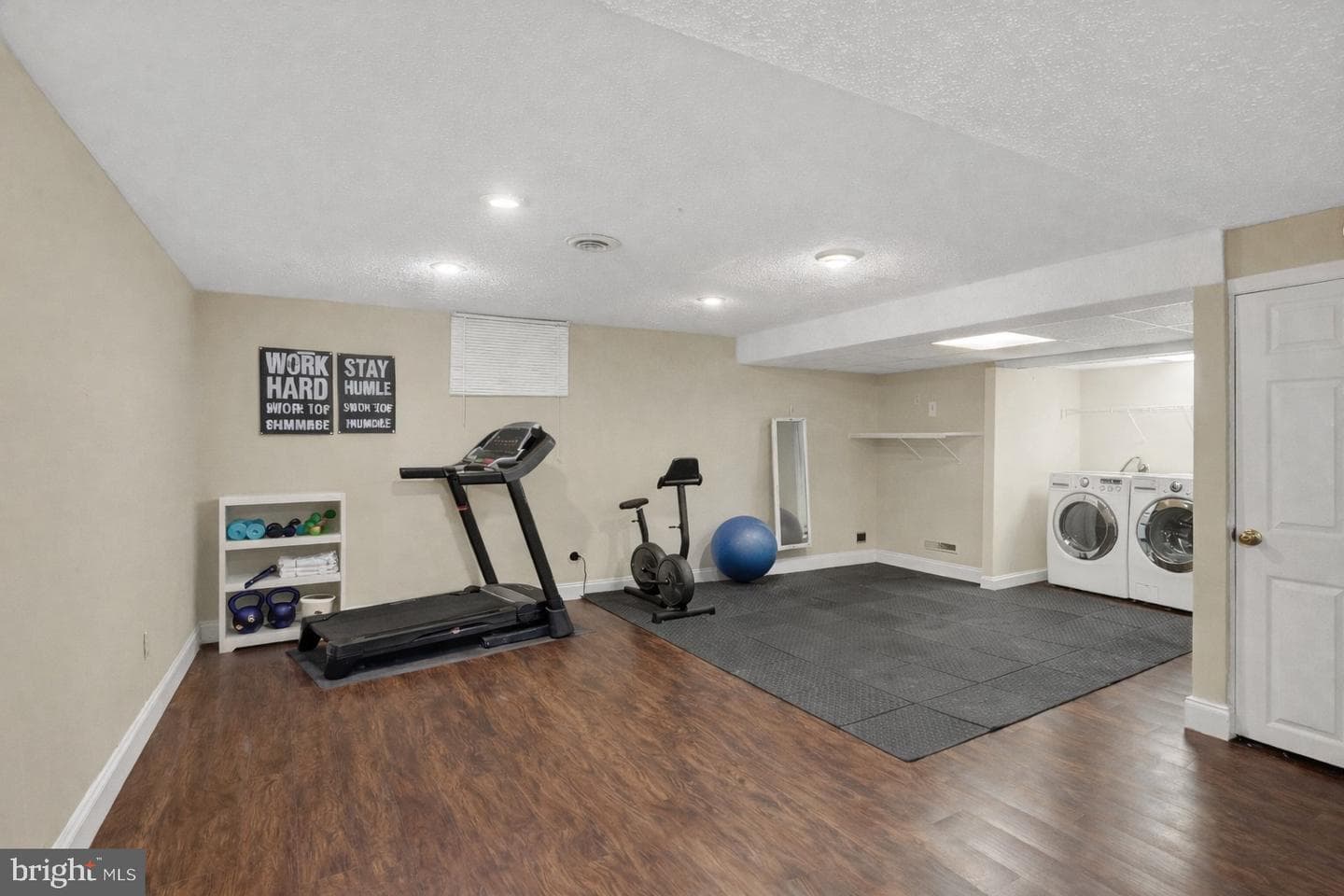 965 N College Street photo 56