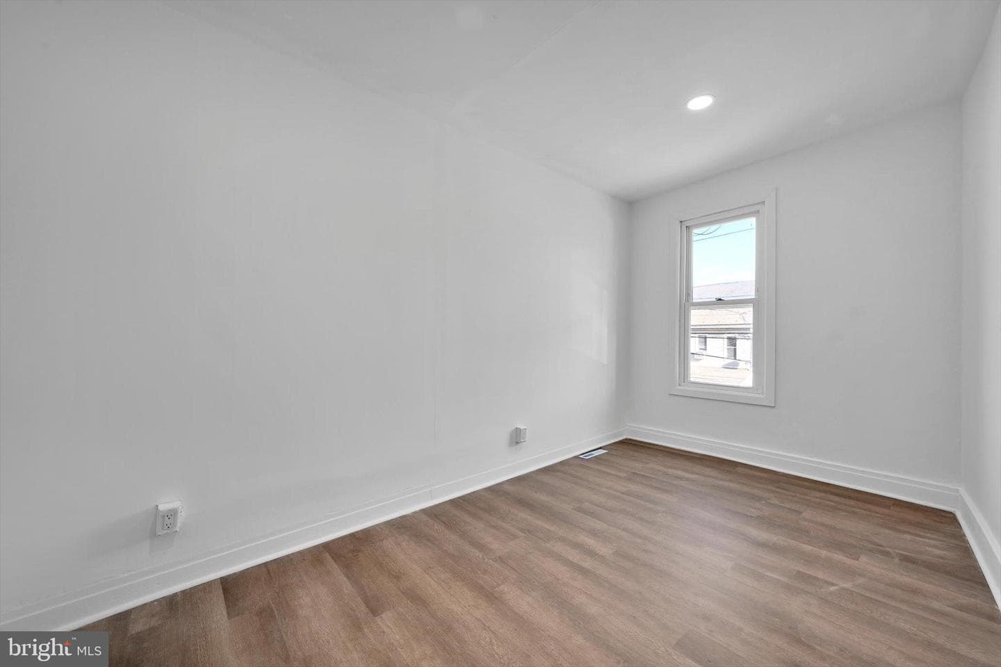 335 S 9th Street photo 17