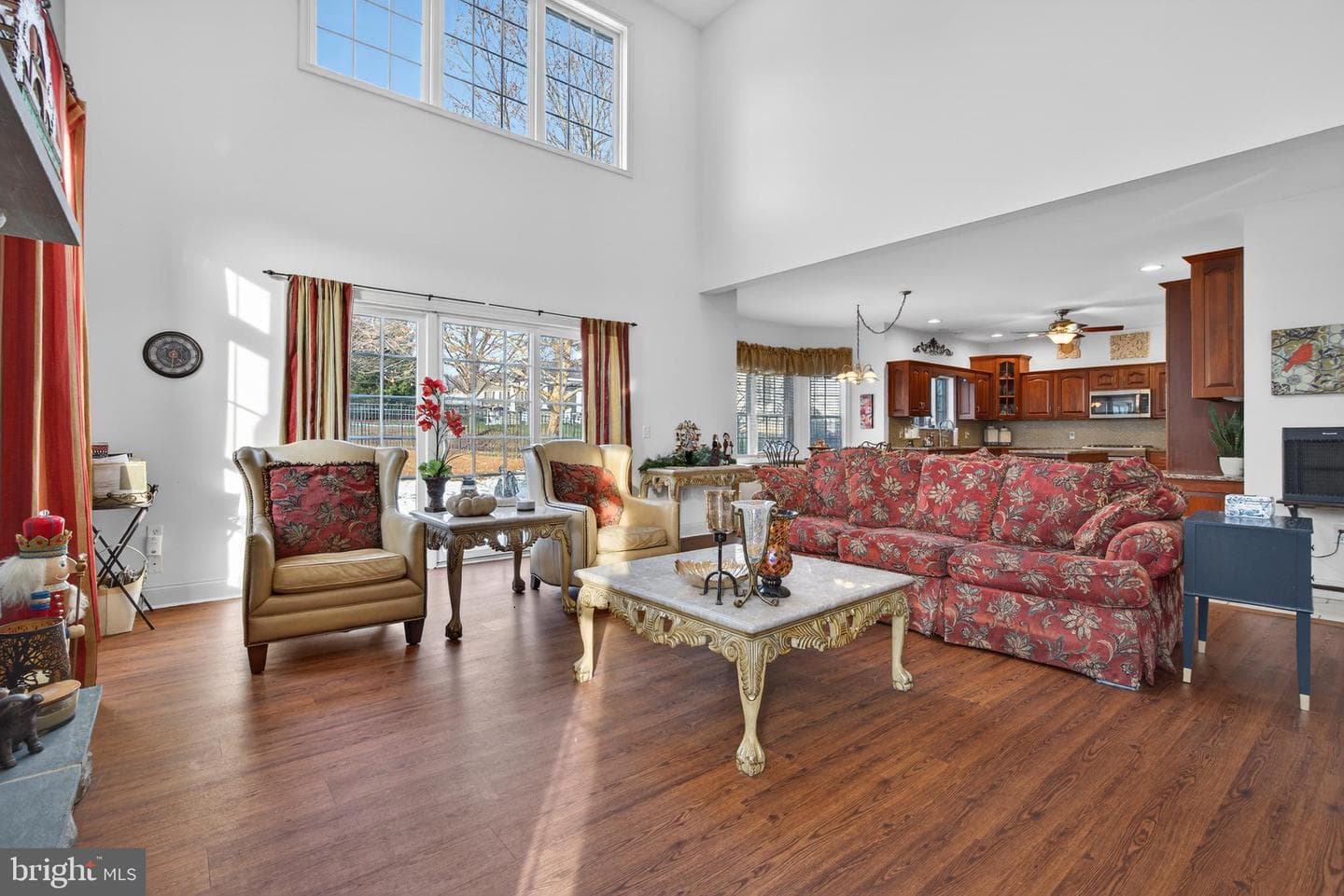 55 Lexington Dr photo 18