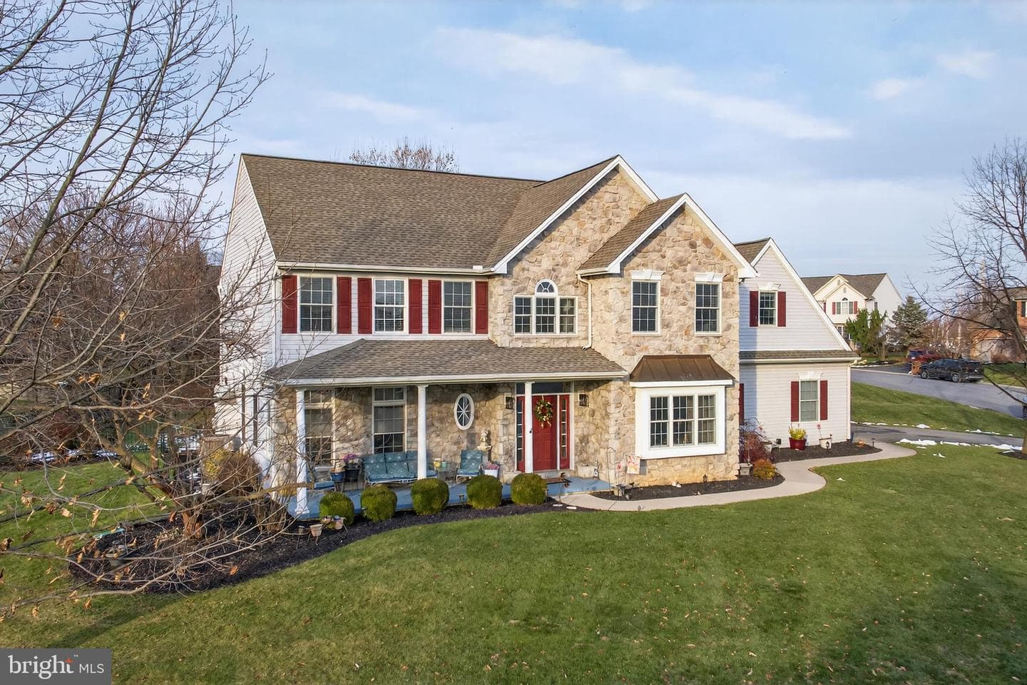 55 Lexington Dr photo 3