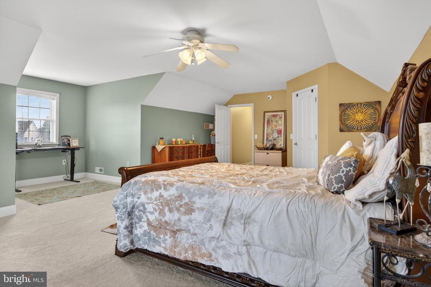 55 Lexington Dr photo 41