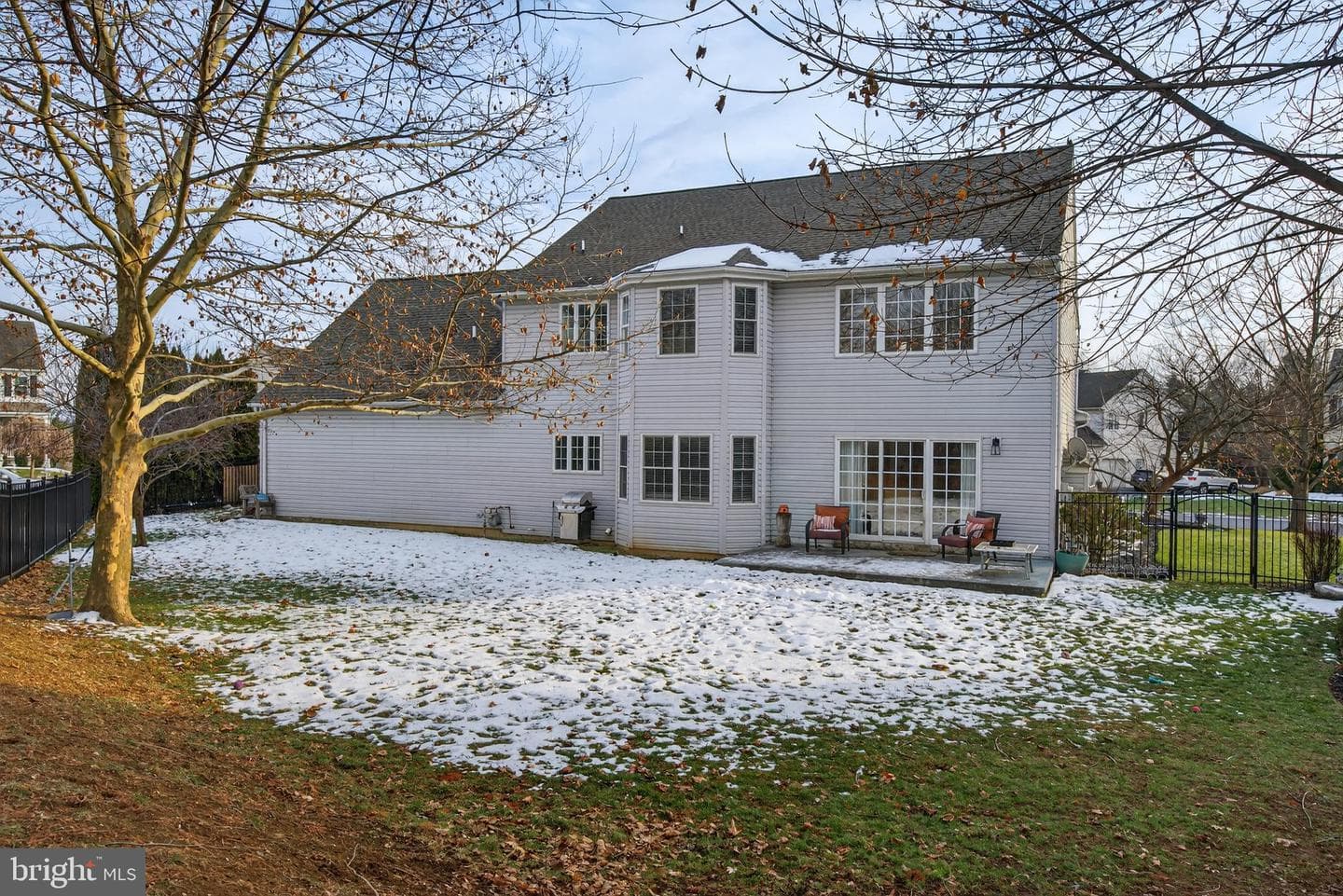 55 Lexington Dr photo 59