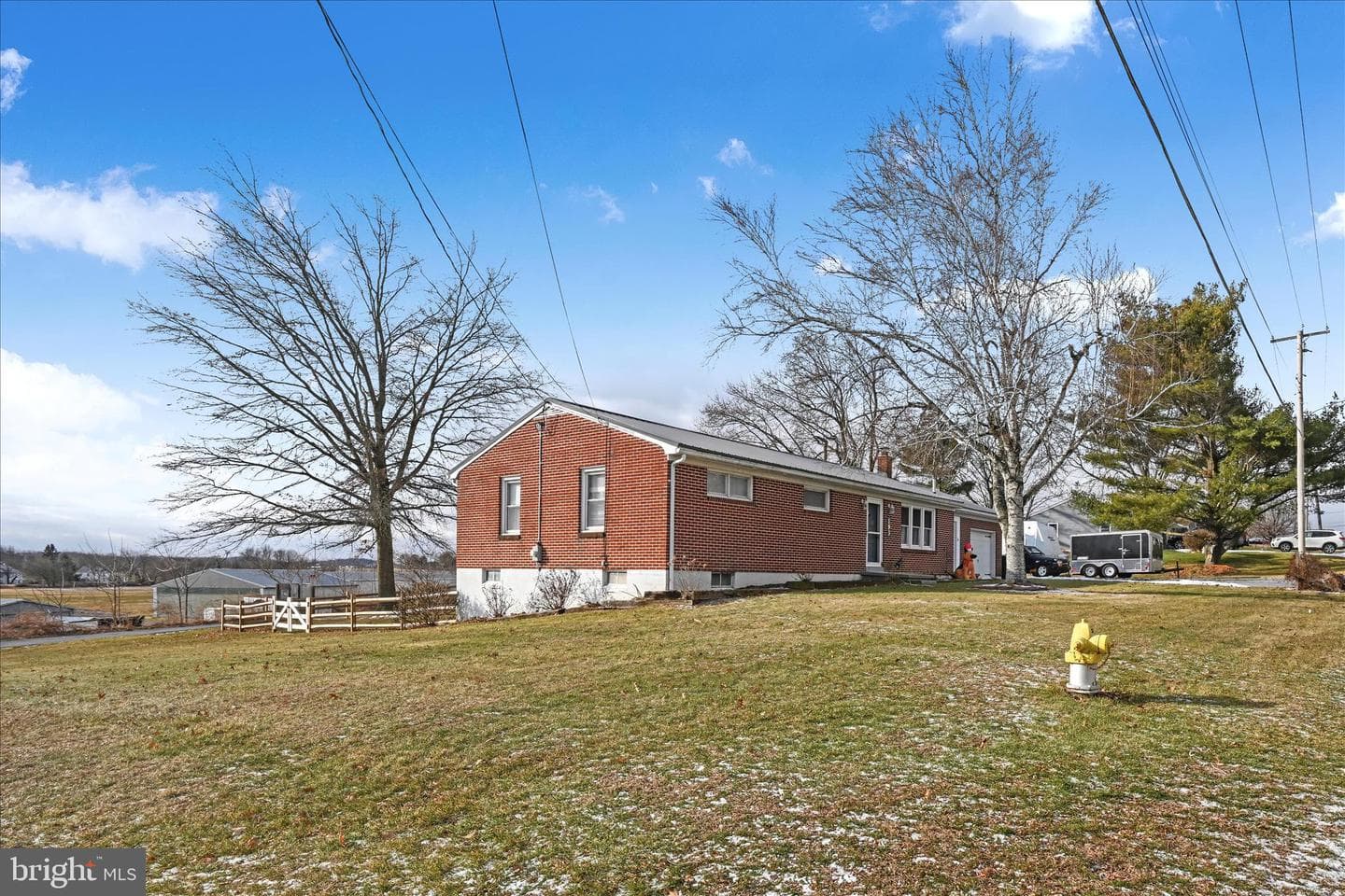 193 W Main Street photo 3
