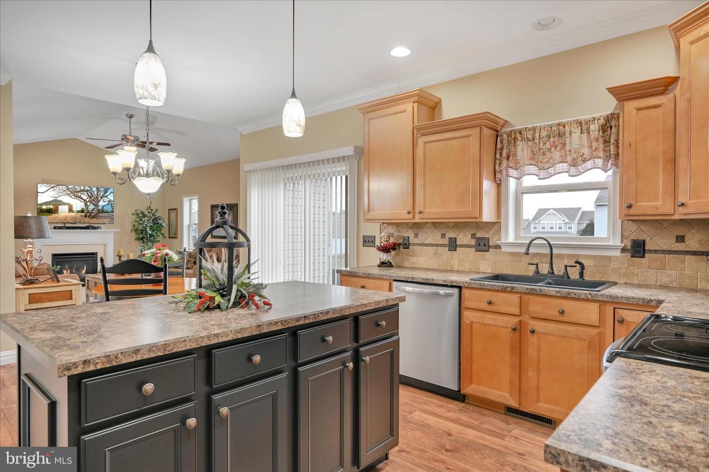 36 Pembrooke Ln L-0108 photo 11
