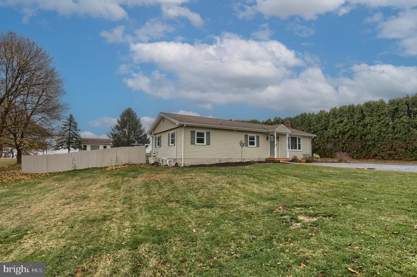 950 N Mill Street photo 55