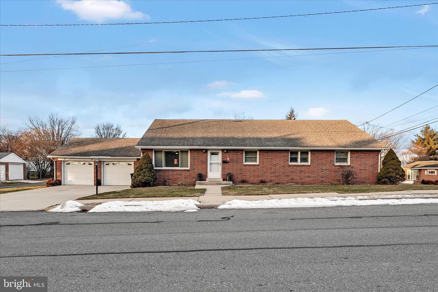 5 E Washington Avenue photo 38