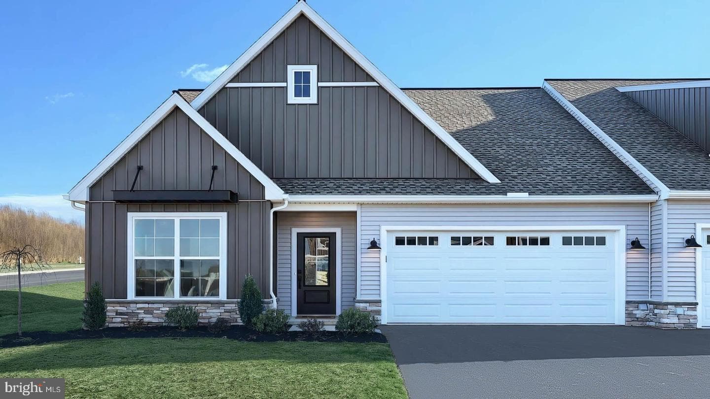 33 Canterbury Lane