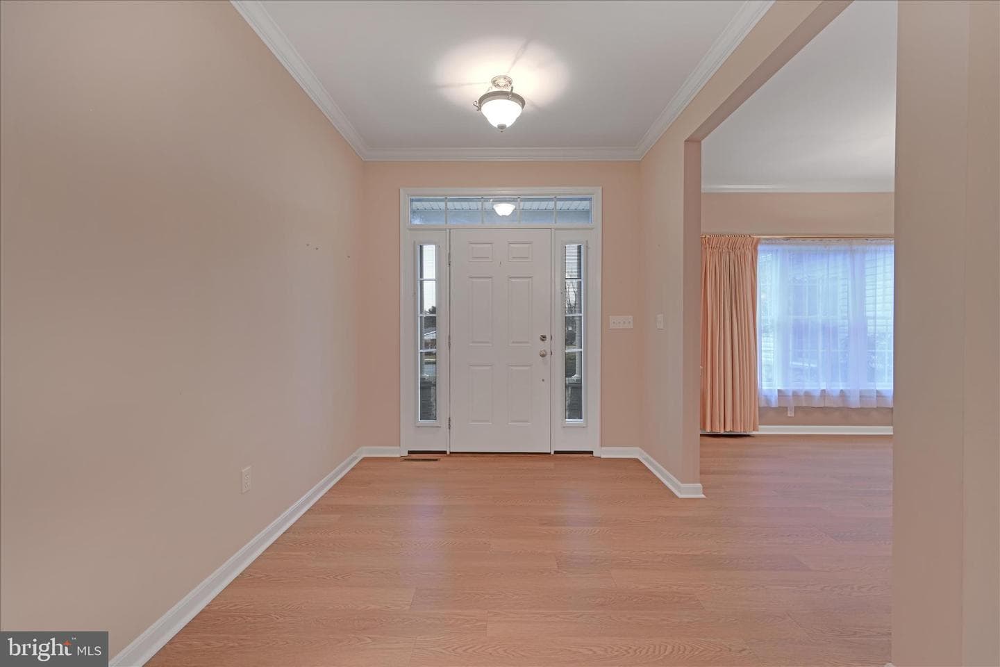 800 Victoria Lane photo 19