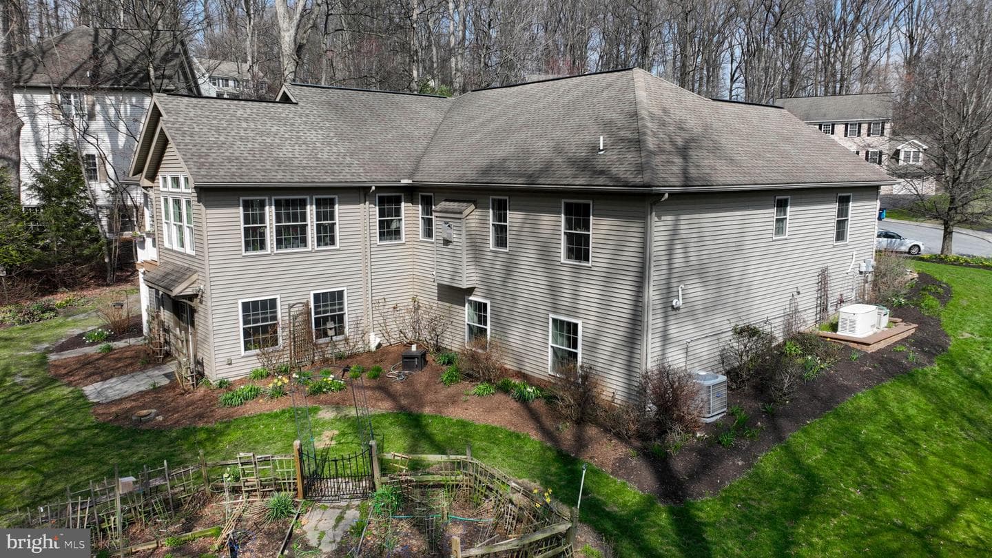 409 Granite Street photo 2