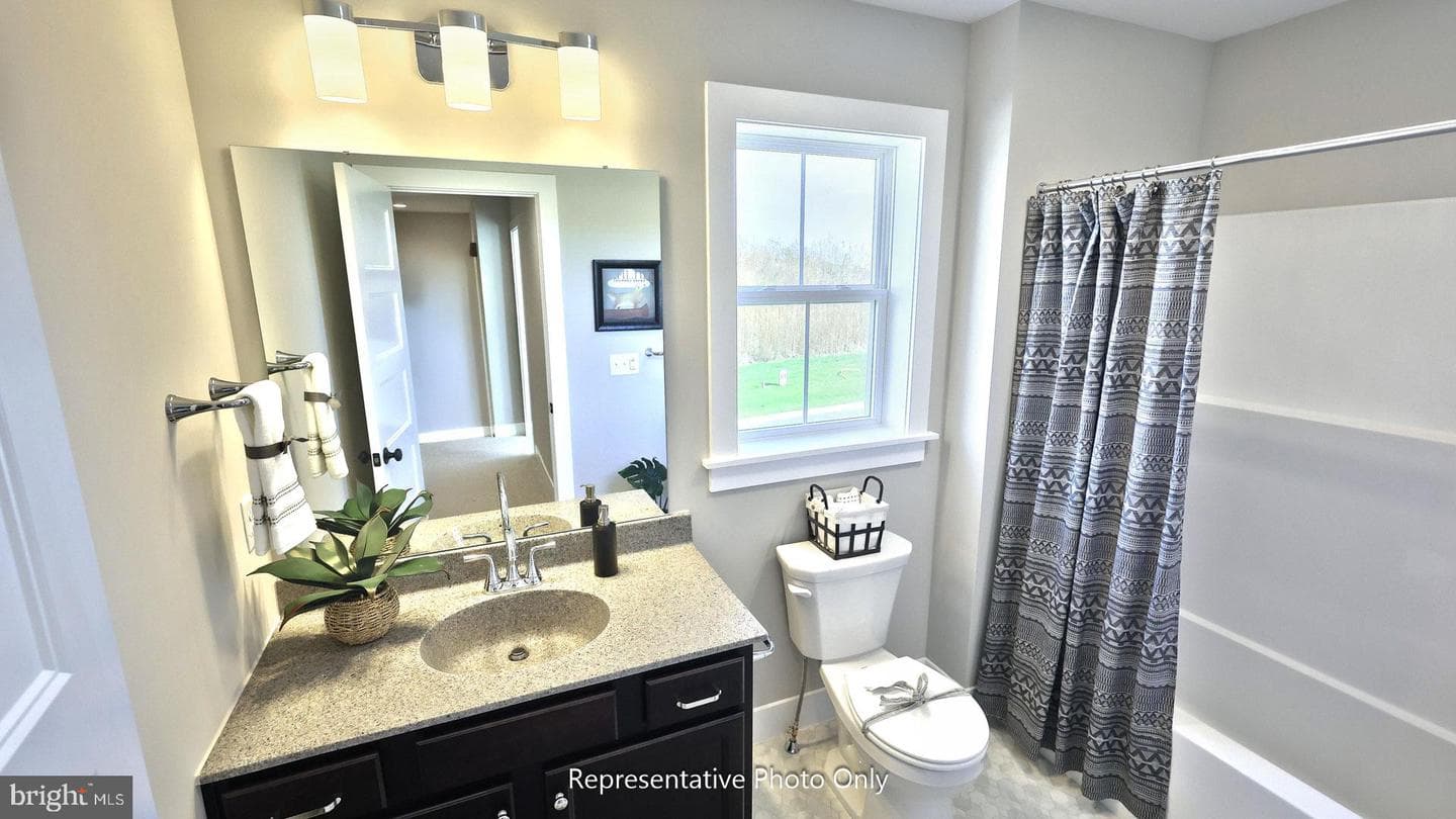 41 Canterbury Lane photo 31