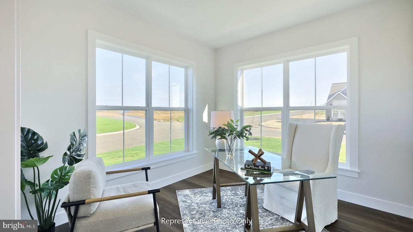 37 Canterbury Lane photo 14