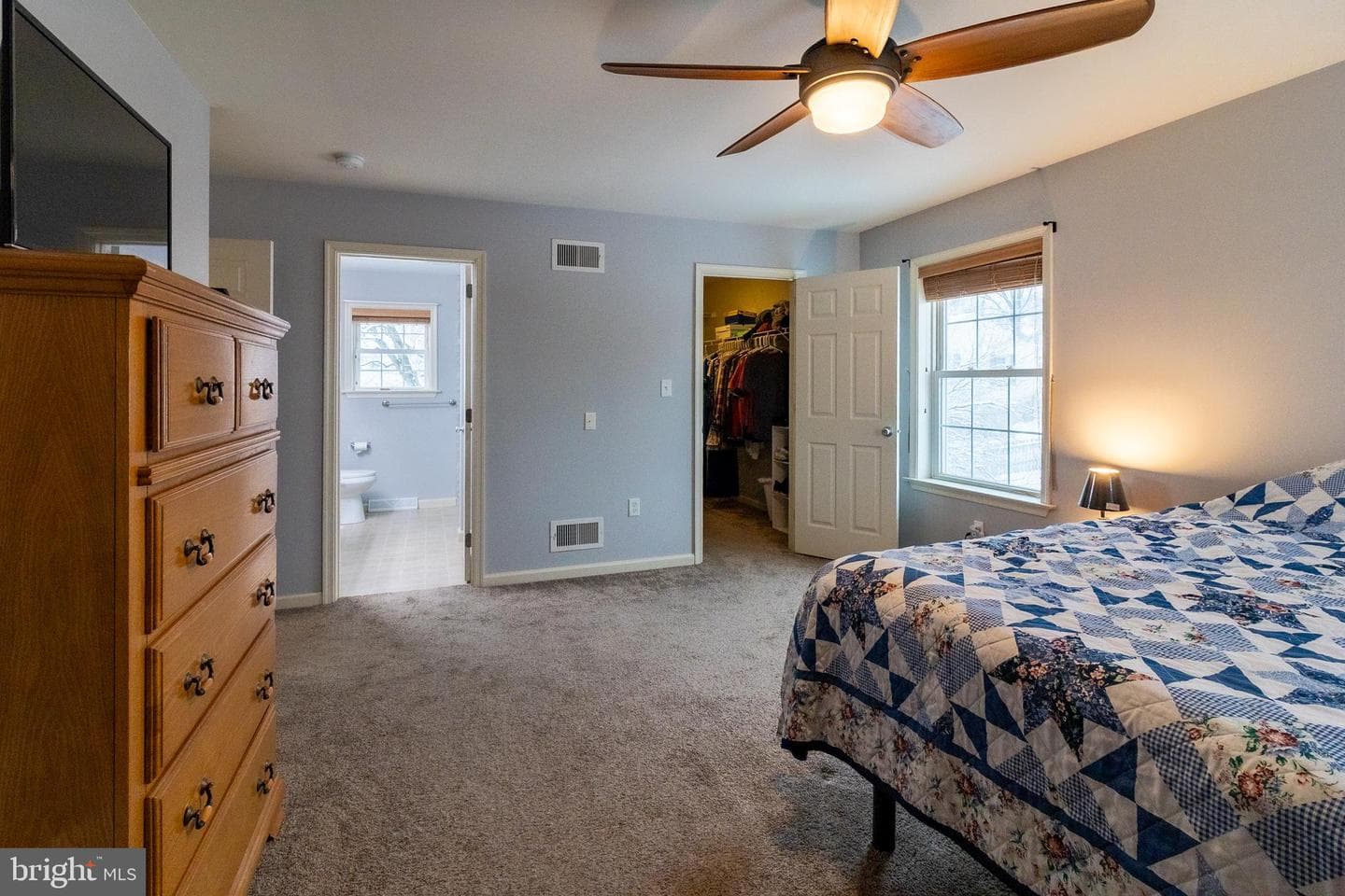 191 Twin Creeks Drive photo 16