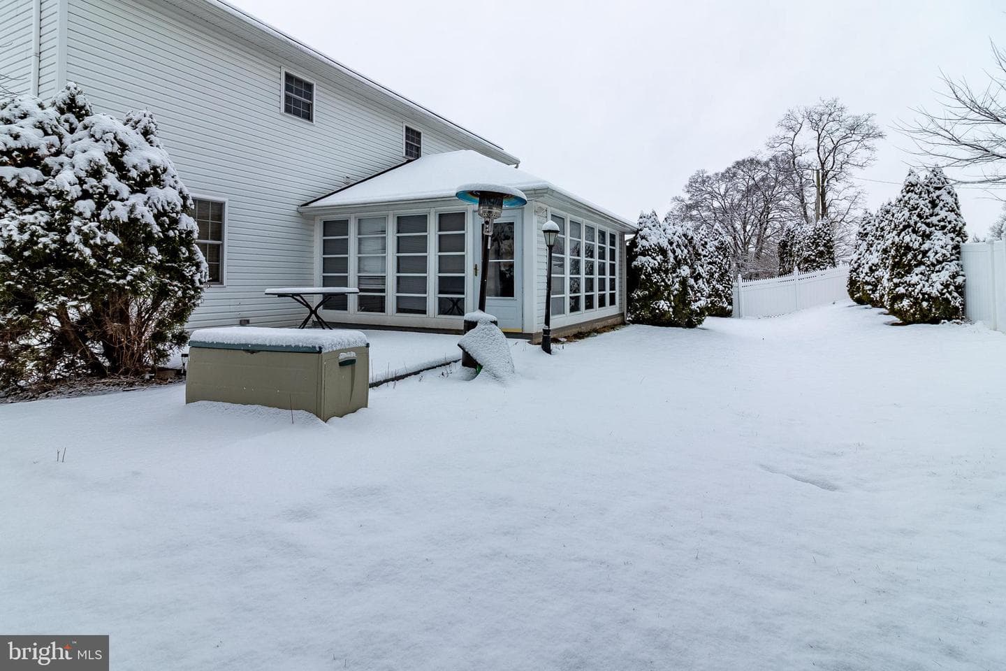 191 Twin Creeks Drive photo 27