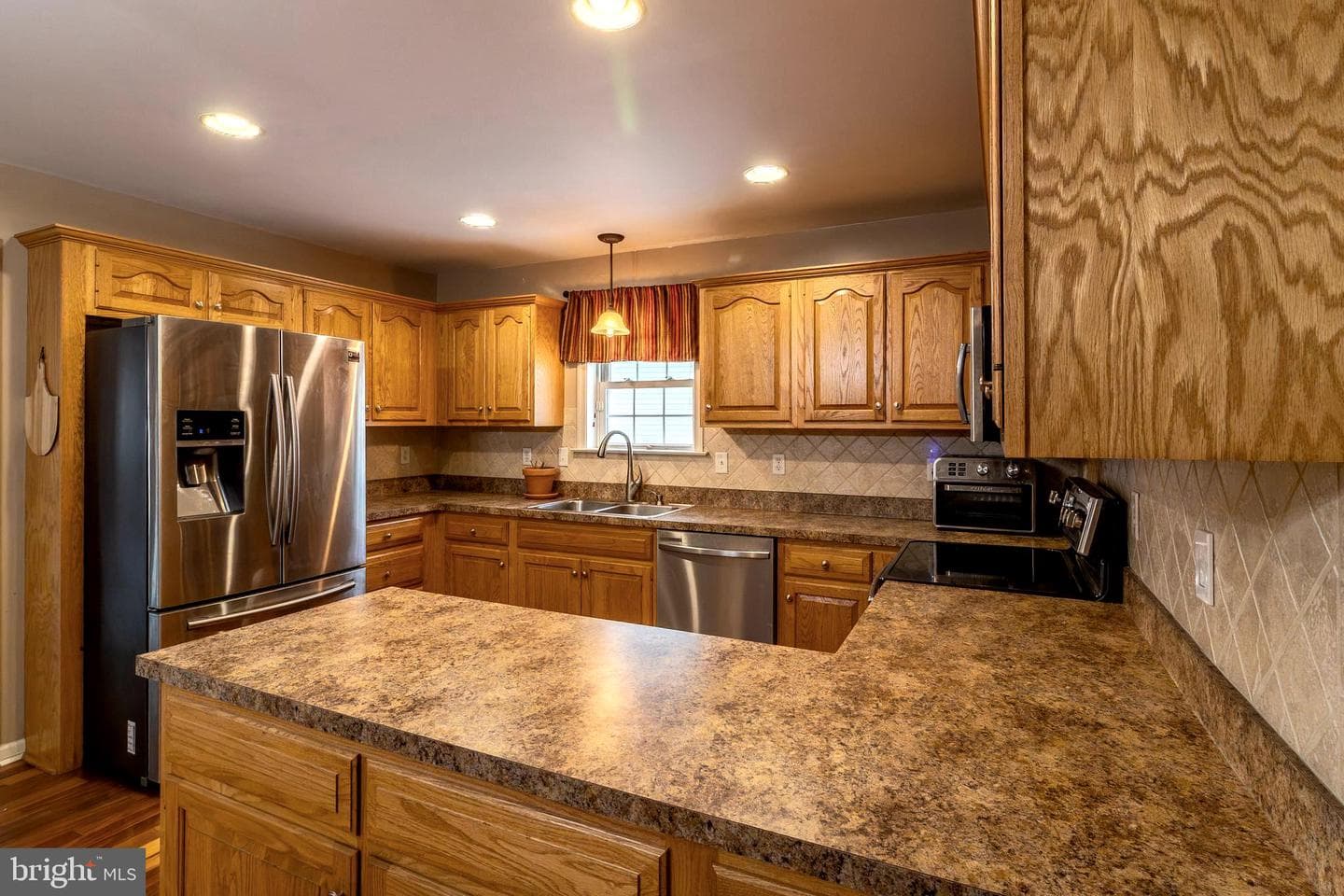191 Twin Creeks Drive photo 9