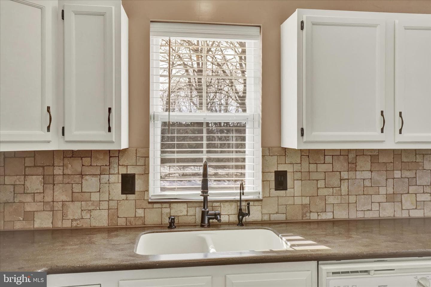 2030 Greystone Drive photo 13