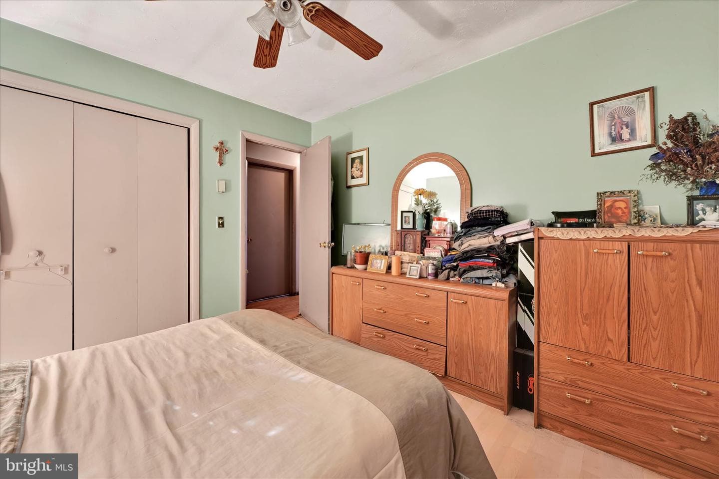 512 School Drive photo 21