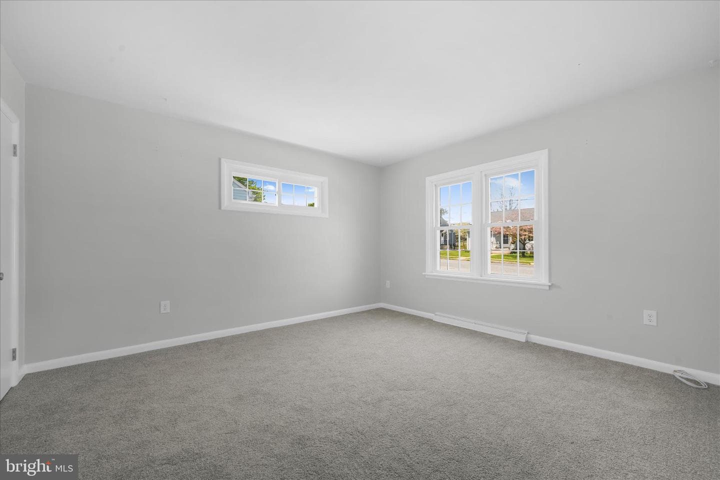 538 W Locust Street photo 18