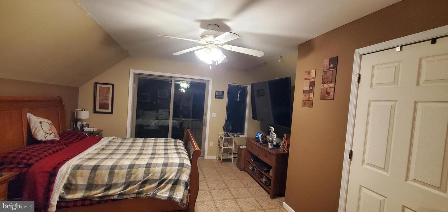 1529 Mount Zion Road photo 7