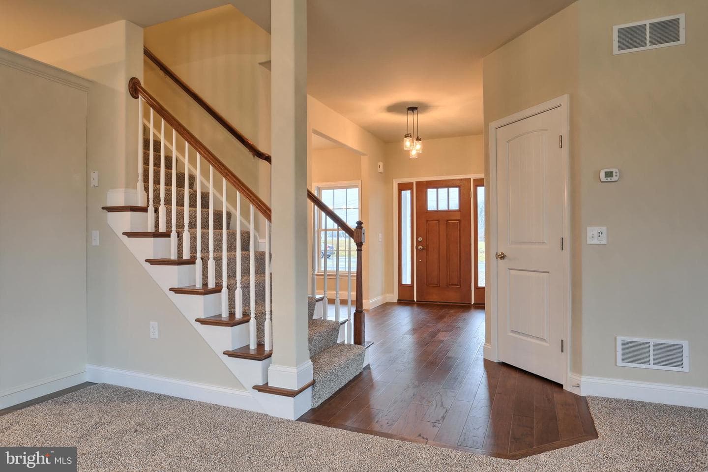 026 Rolling Meadow Rd, Lebanon