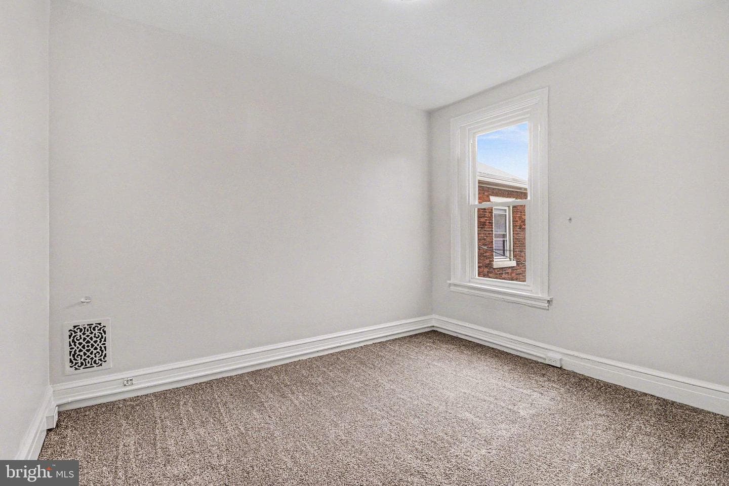 214 Chestnut Street photo 22