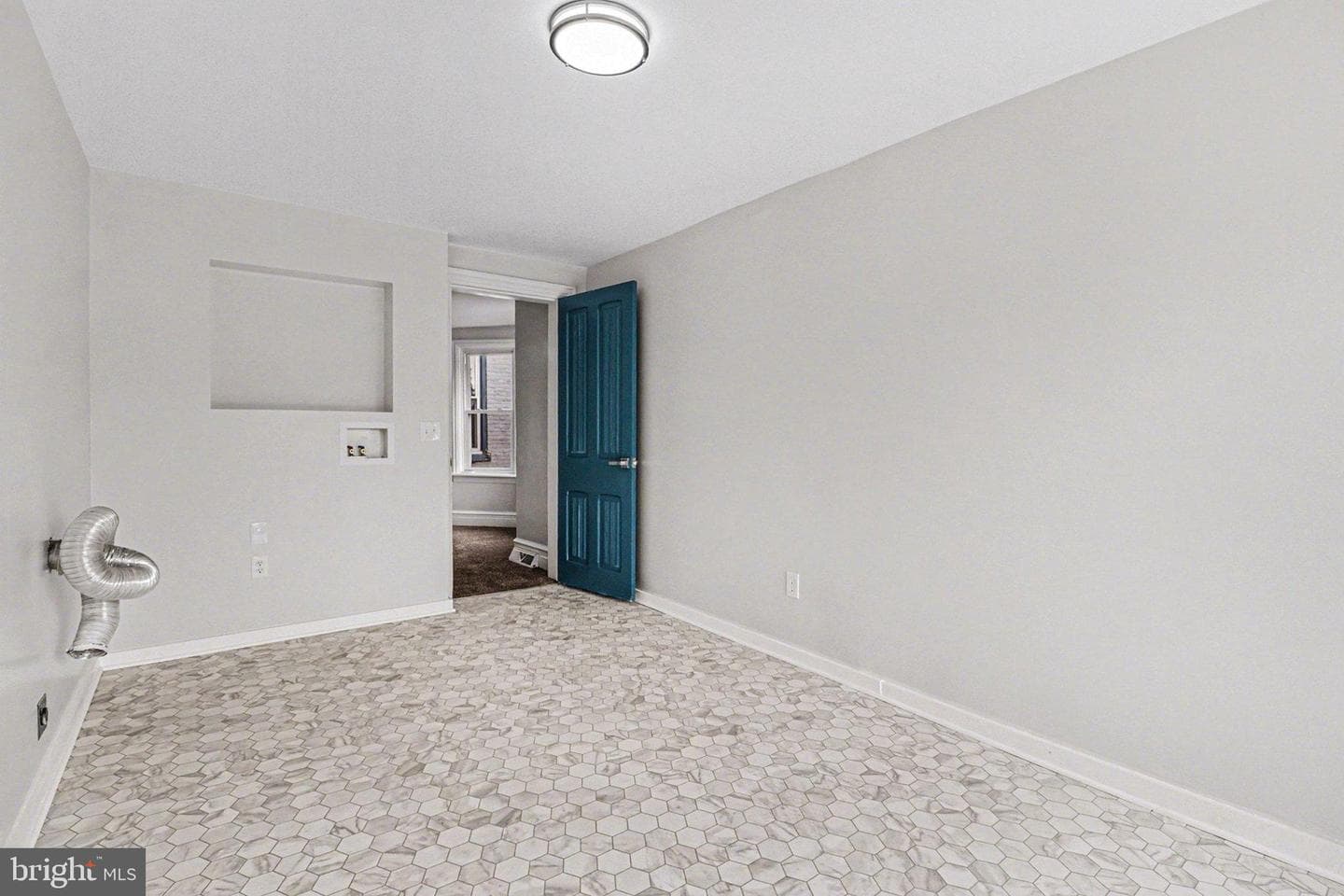 214 Chestnut Street photo 28