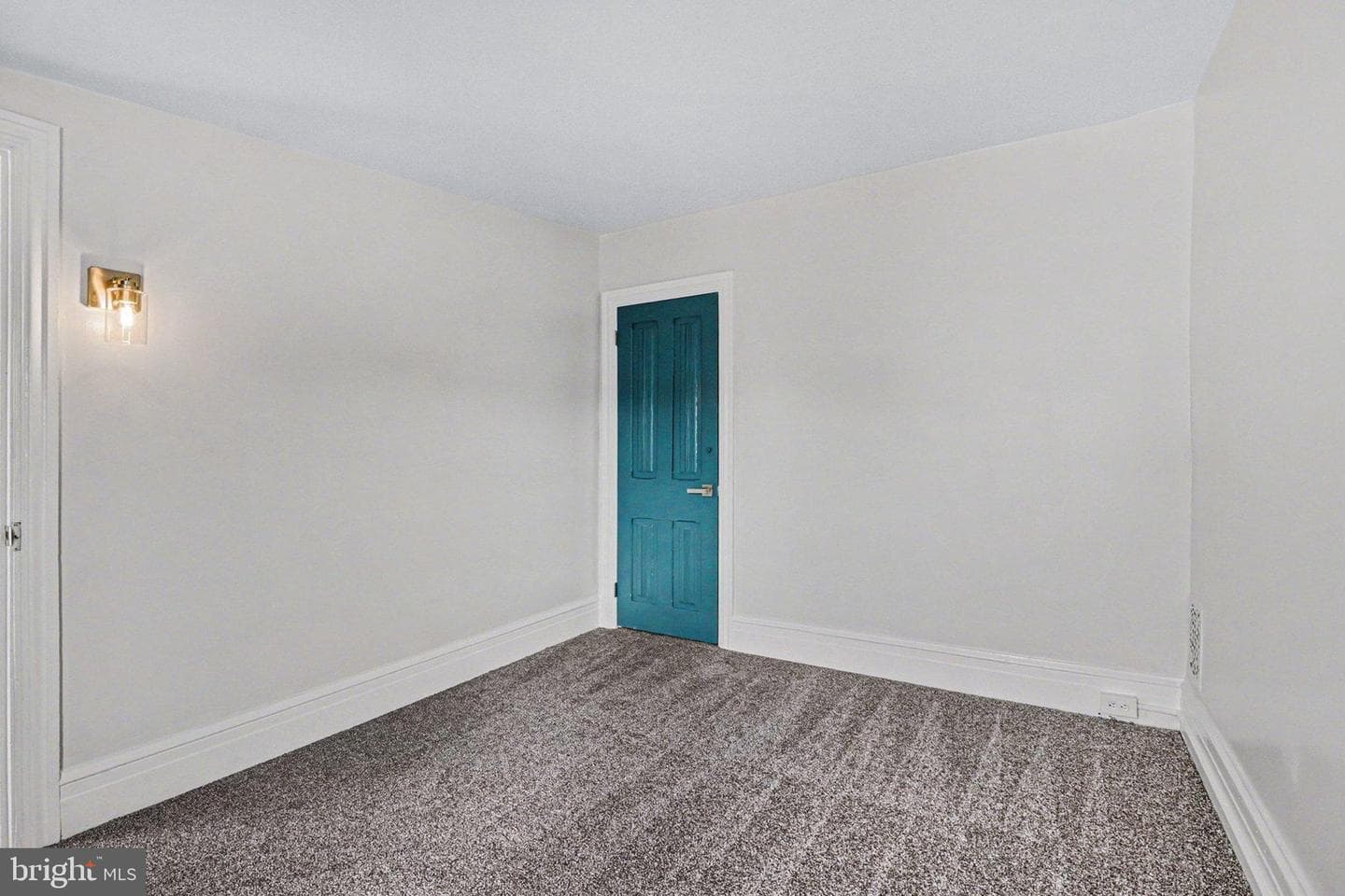 214 Chestnut Street photo 30