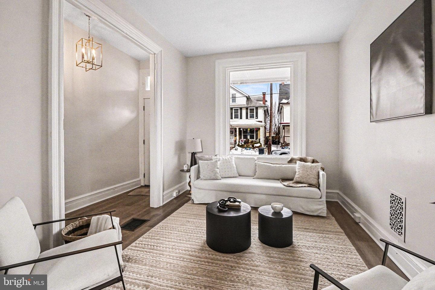 214 Chestnut Street photo 7